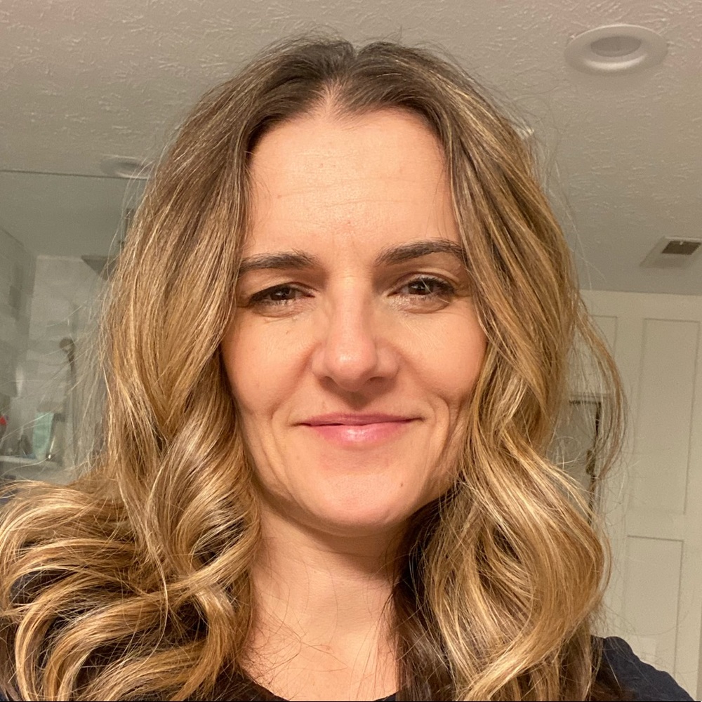 Meet your Posher, Cristen